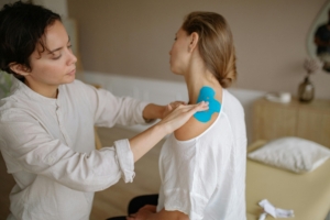 Physiotherapy shoulder treatment